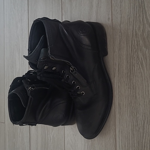 Diesel black leather combat boots outside zip lace mohawk. - Picture 6 of 6
